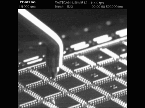 Z-Pattern© on Esec Die Bonder 2100 Z-Pattern© on Esec Die Bonder 2100